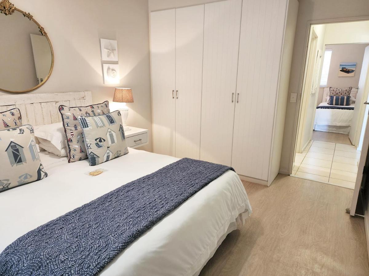 Апартаменты The Potting Shed Self Catering Херманус Экстерьер фото